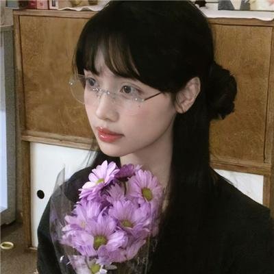 坡道上的红屋顶